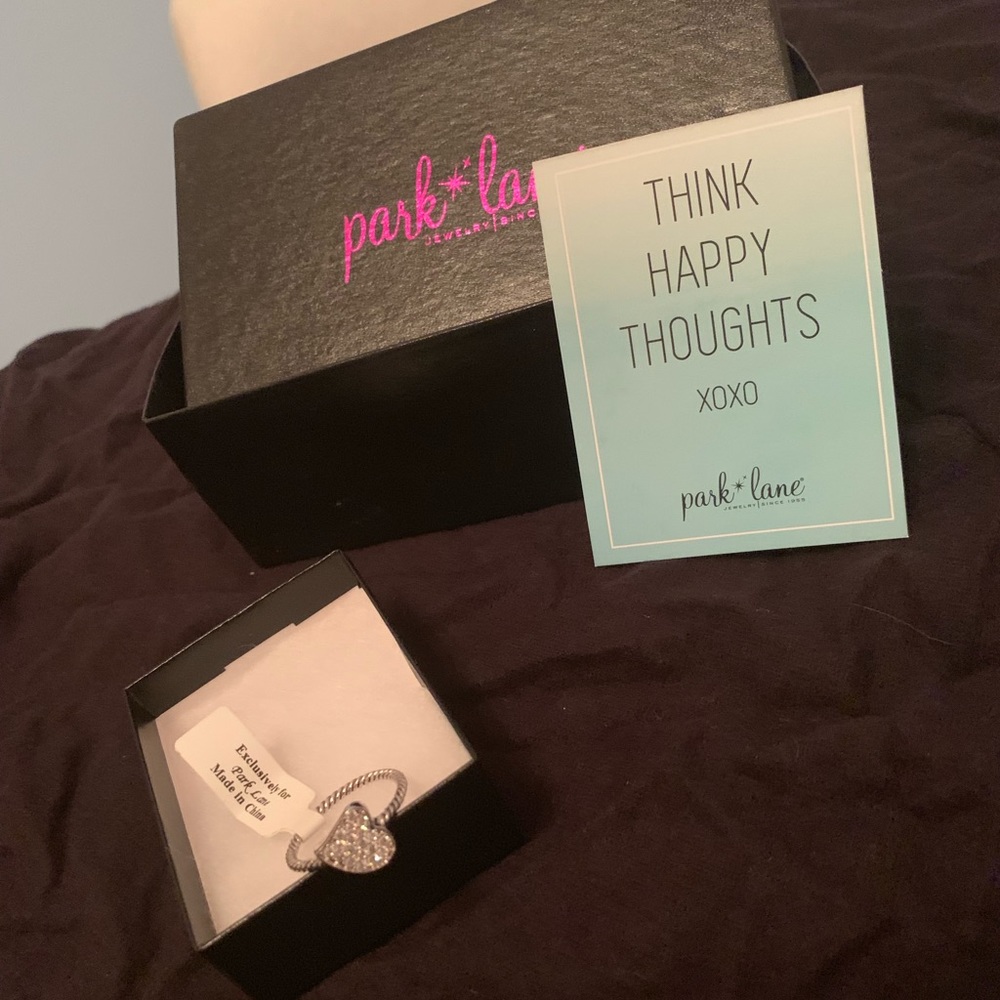 Park Lane Dainty Ring Size 8